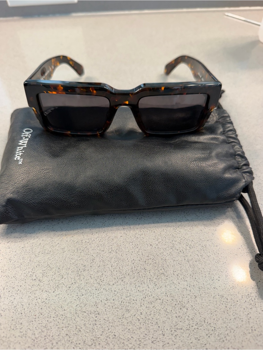 Off-White Tortoiseshell Rectangular Sunglasses with Dark Lenses